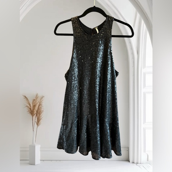 FREE‎ PEOPLE Liquid Shine Mini Dress Black Sequins Drop Waist M - Picture 4 of 15